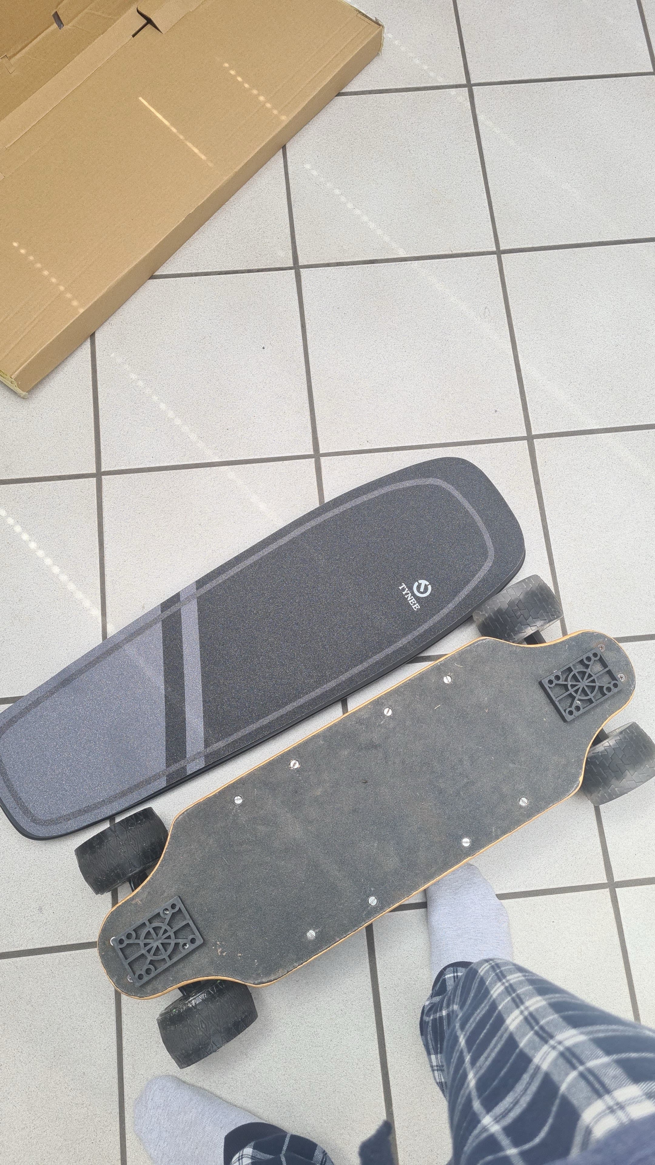 Board v3 — new deck with cloudwheels.