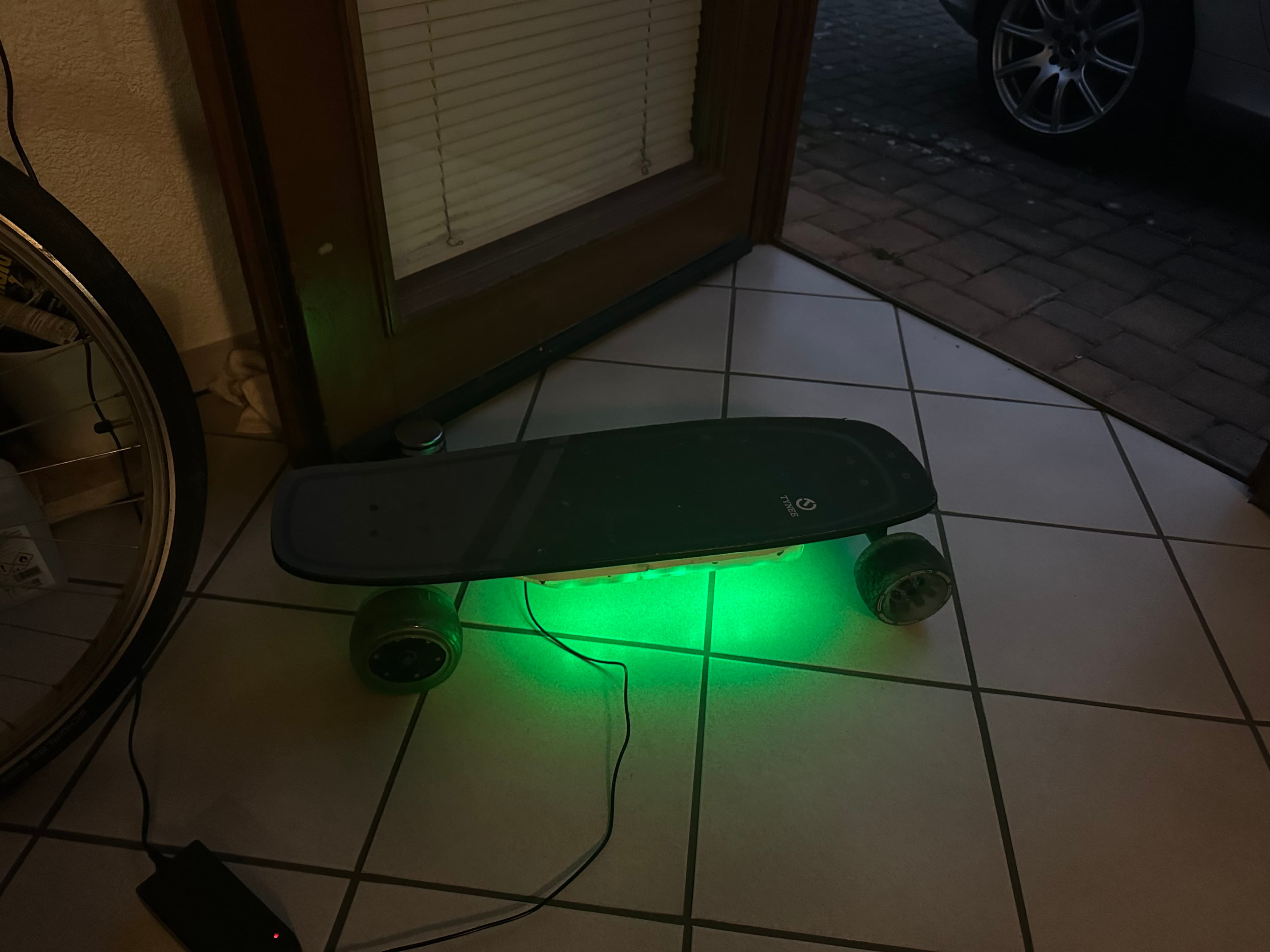 Board v5 — refined case, new esc, custom molded sleeves.